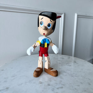 Figuras clasicas, niño, papá y grillo