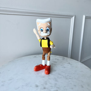 Figuras clasicas, niño, papá y grillo