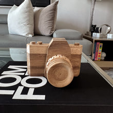 Cargar imagen en el visor de la galería, Cámara de Madera
